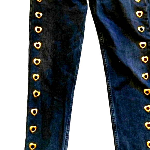 (4)🆕️ Zara Trafuluc Heart Grommets Distressed Ankle Grazer Jeans Waist 14"×L36" - Picture 6 of 6